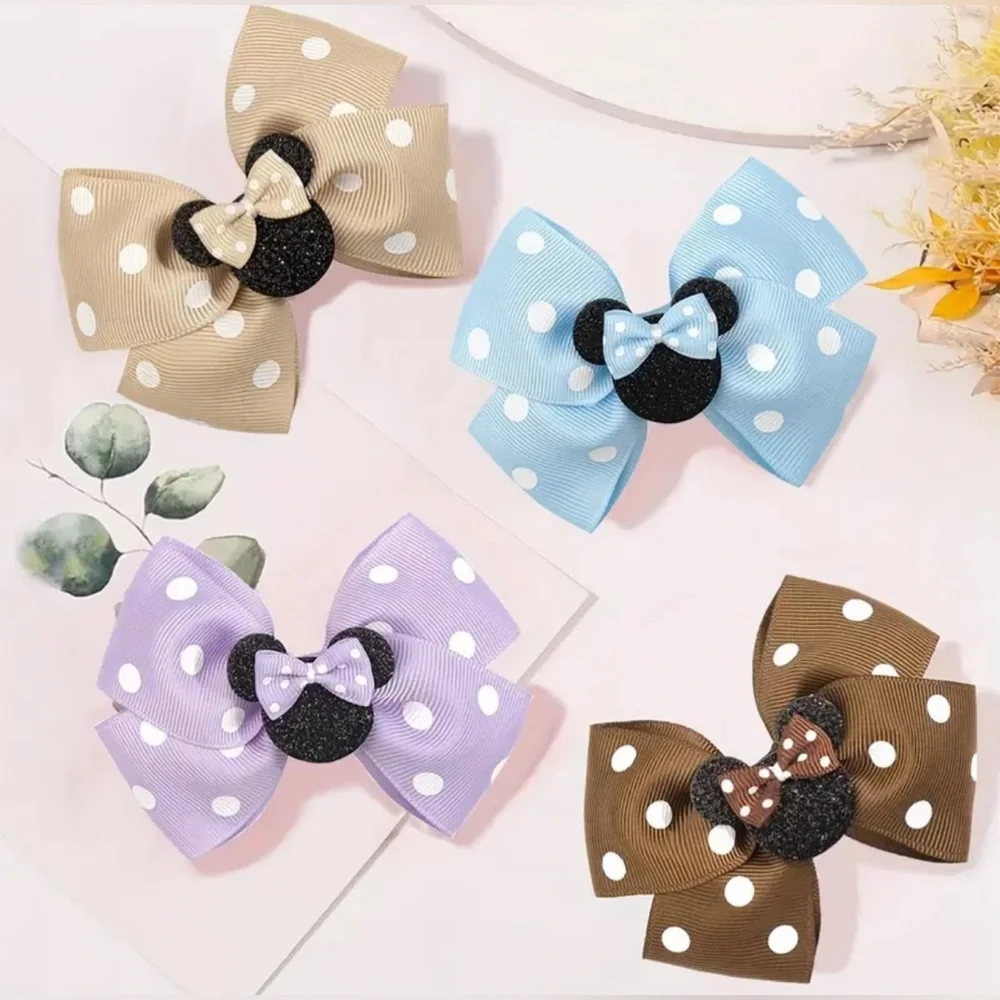 NIB Minnie 4pc Hair Clip Set